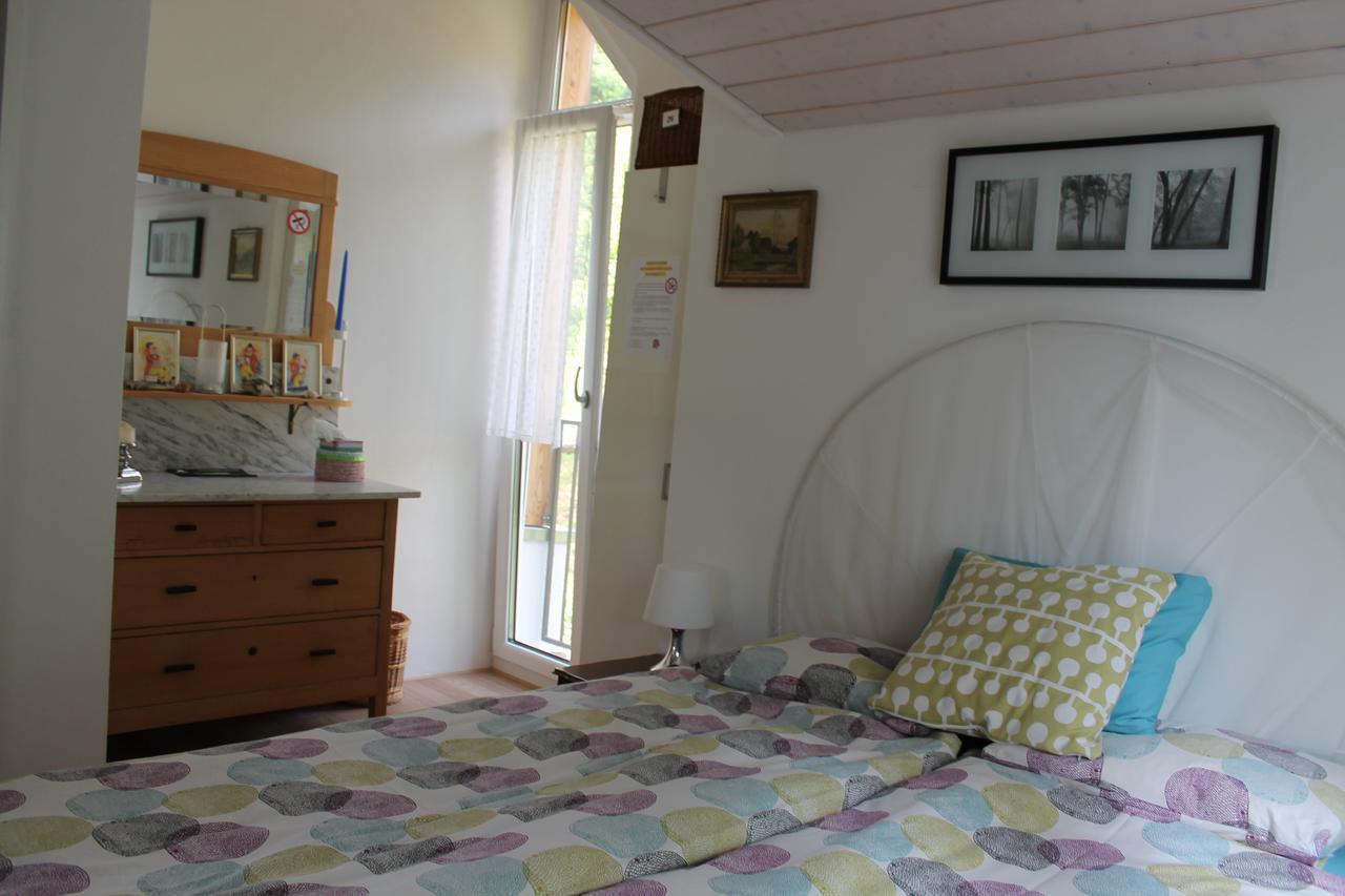 Leidzgi B&B Safenwil Экстерьер фото