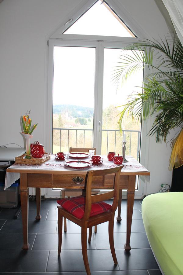 Leidzgi B&B Safenwil Экстерьер фото